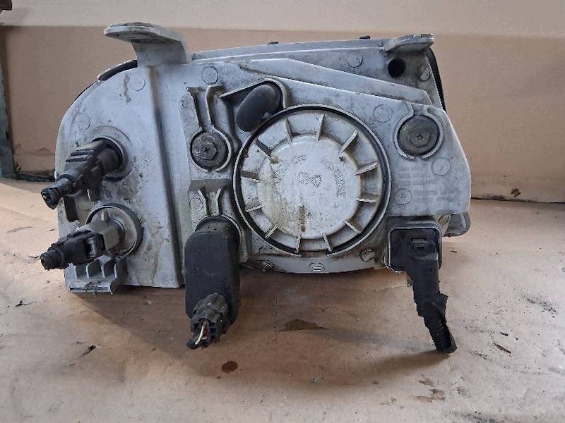 Front lamp left hyundai atos
