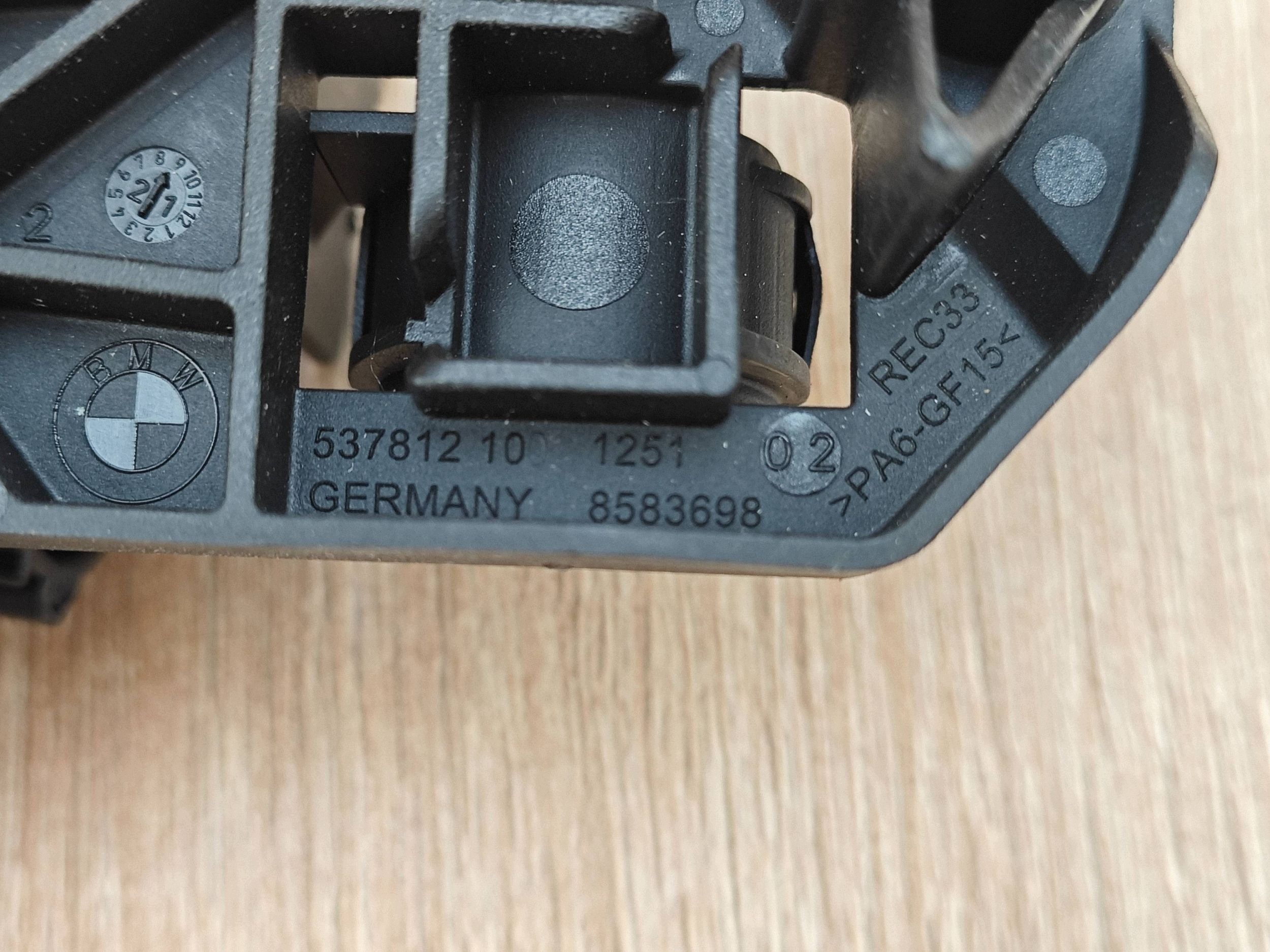 Support fixation BMW G30 G31 LCI 8583698 image 5