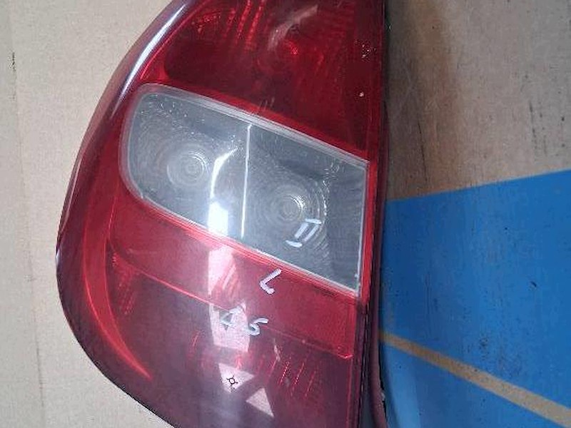 Rear lamp left Citroen c5 image 2