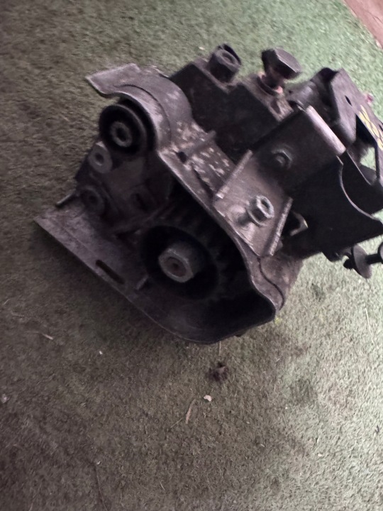 Pompa olio AUDI A4 B7 B8 A6 C6 PASSAT B6 2.0 TDI 2004-2009 albero 100mm