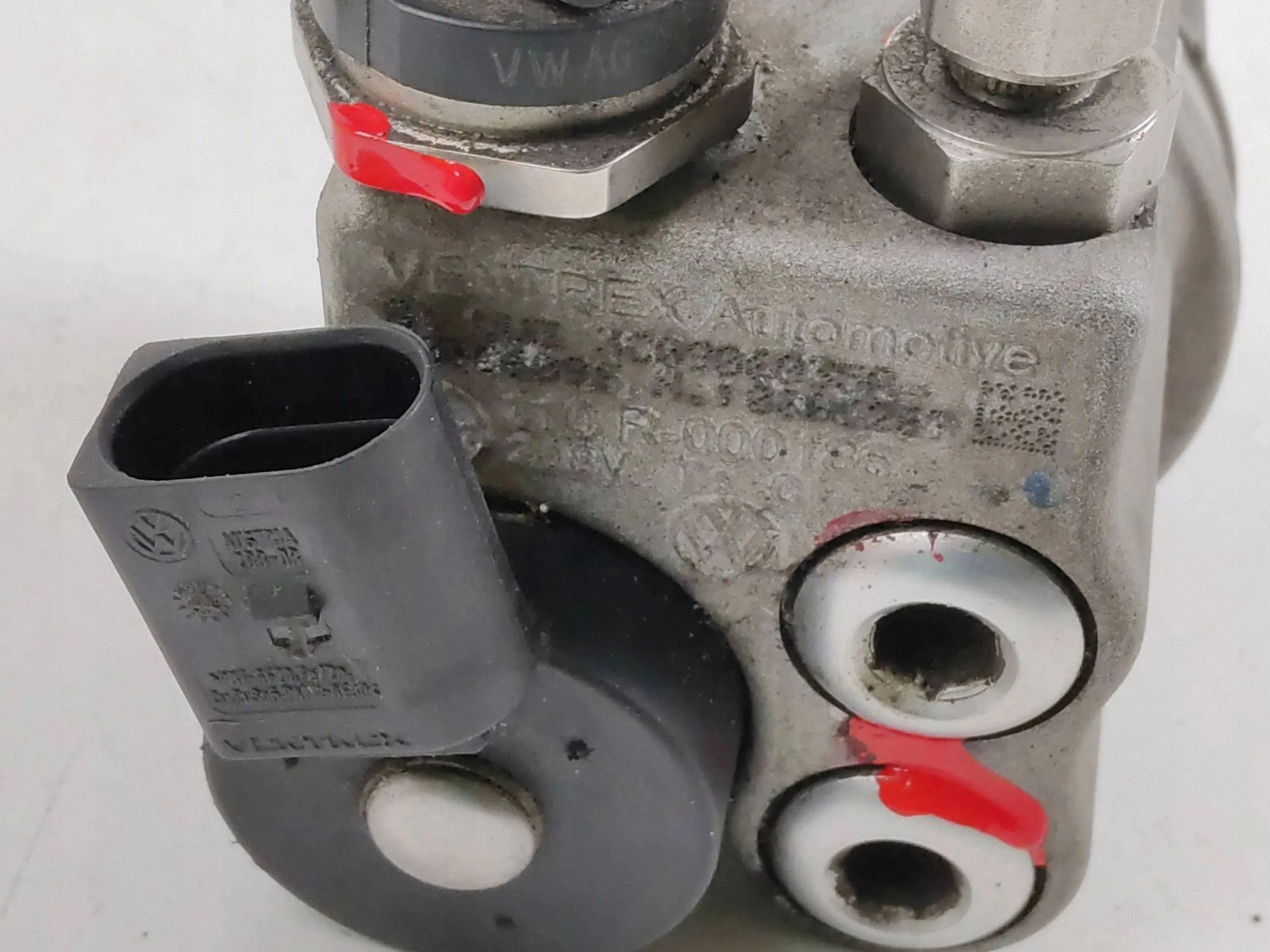 Redutor LPG VW Passat B6 3C0906035B Usado image 5