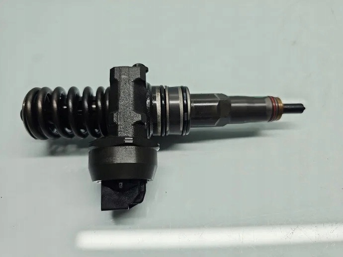 VW 038130073AG pumpusuuttimet
