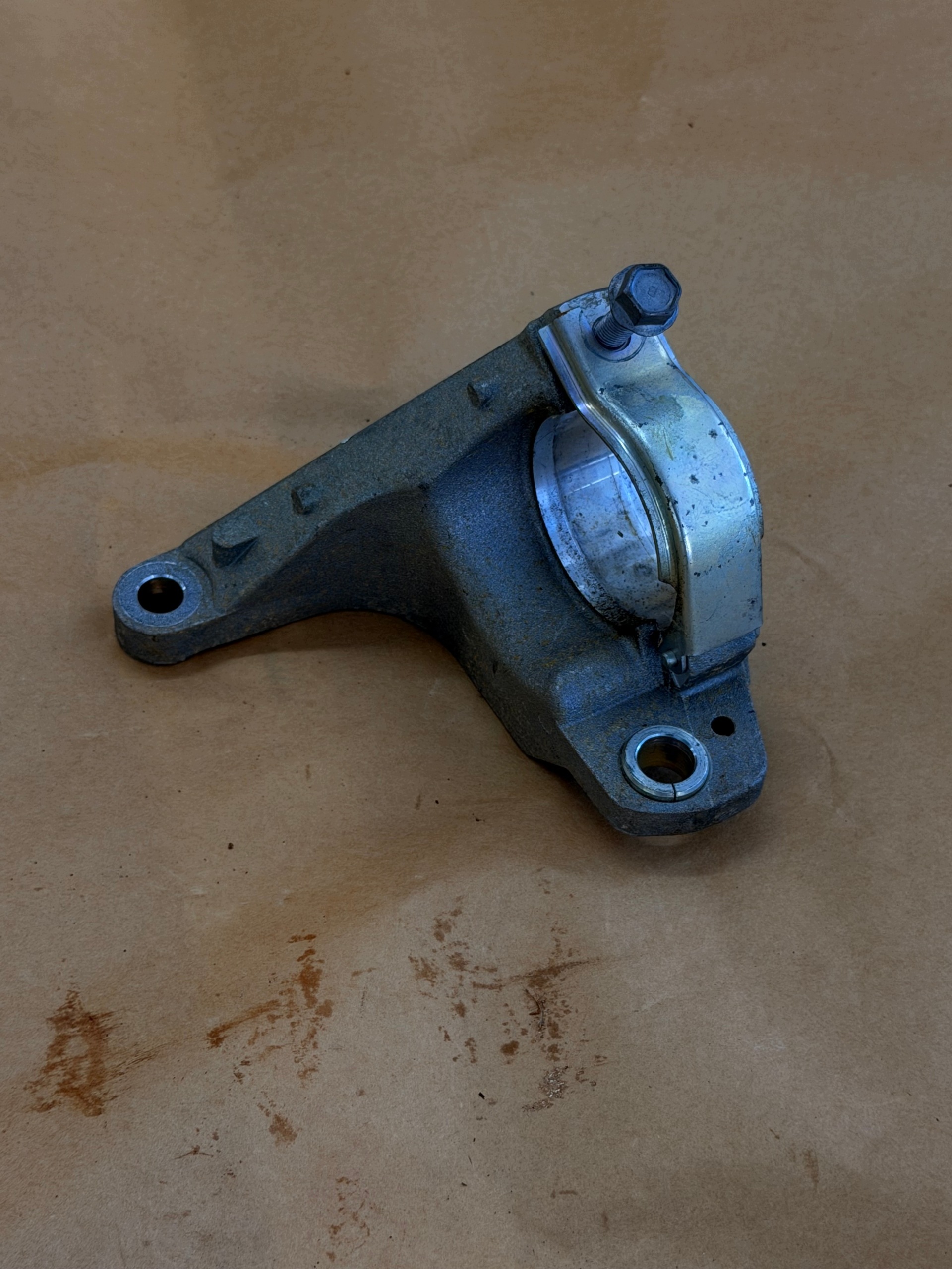Drive Shaft Support 397742418R Renault Megane IV