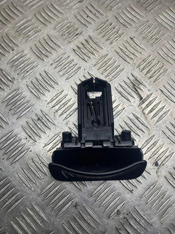 Handbremshebel Mercedes Vito W639 A6394270012
