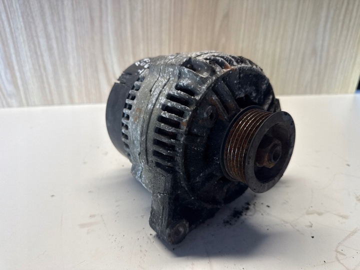 1996 Audi A6 S6 C4 4A Generator 0123515012