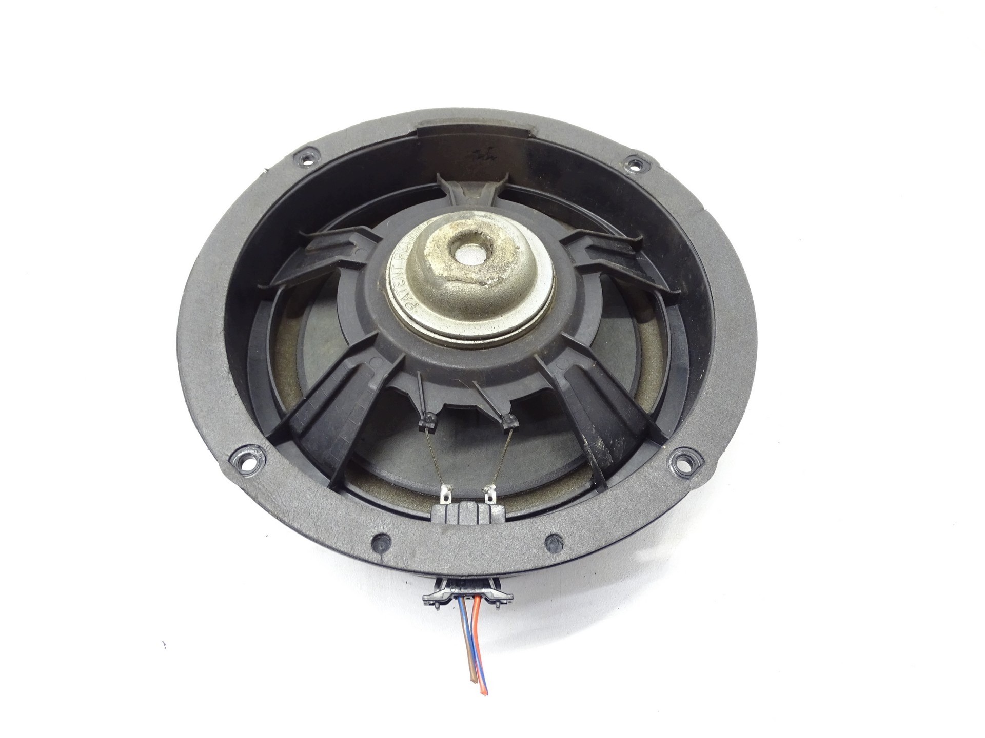 Audi A4/S4 etuovikaiutin A0112501-A