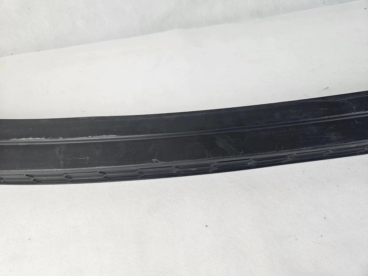 Skoda Kodiaq Bakre Grill 565807423 image 3