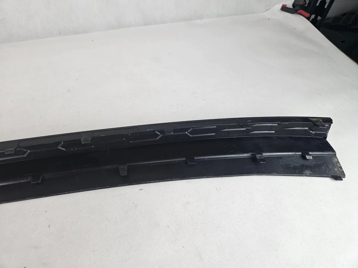 Skoda Kodiaq Bakre Grill 565807423 image 6