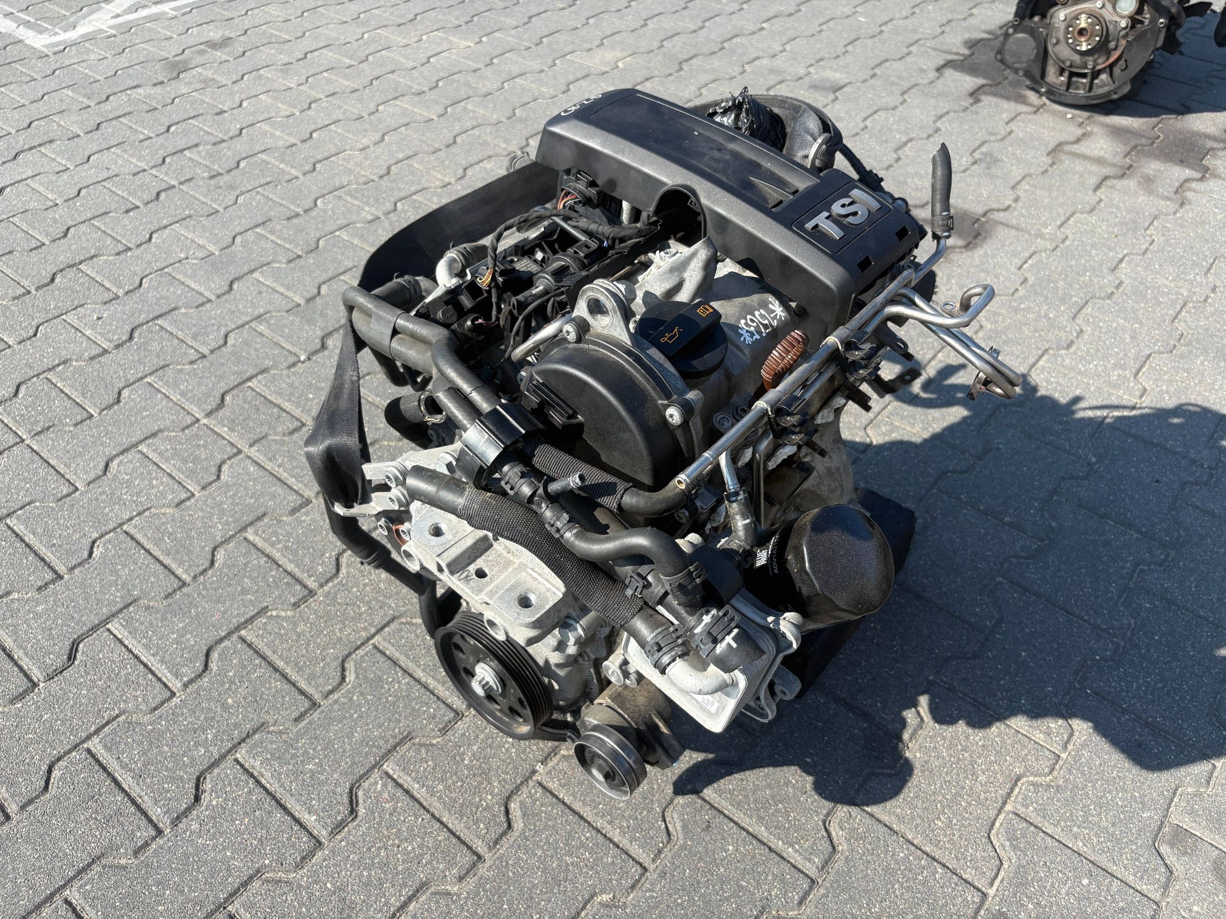 Moottori 1.2 TSI CBZD VW Golf VI 2013 image 9
