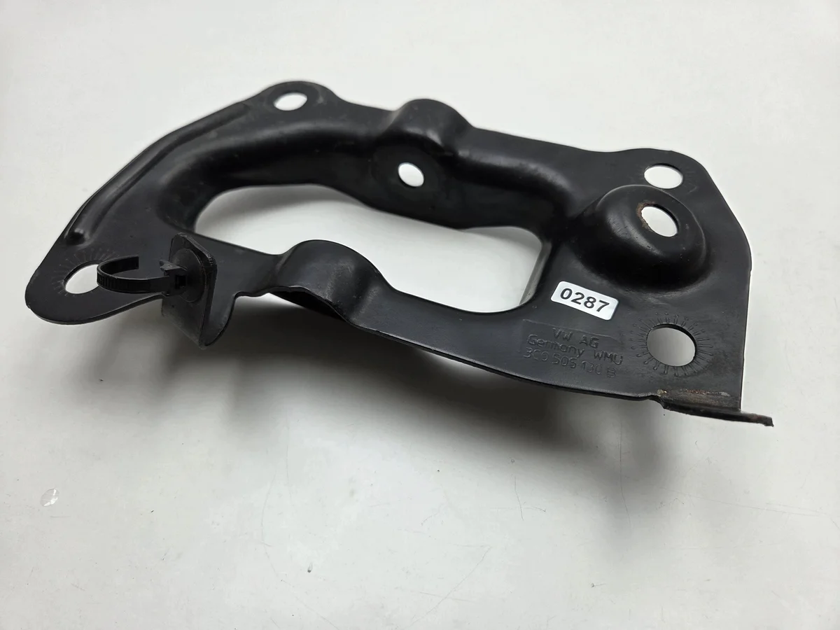 Support de bras de suspension arrière droit VW Sharan II