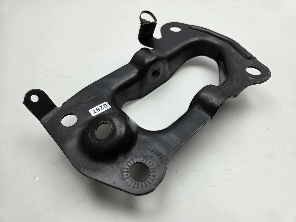 Suporte Eixo Traseiro VW Sharan II 3C0505130B image 3