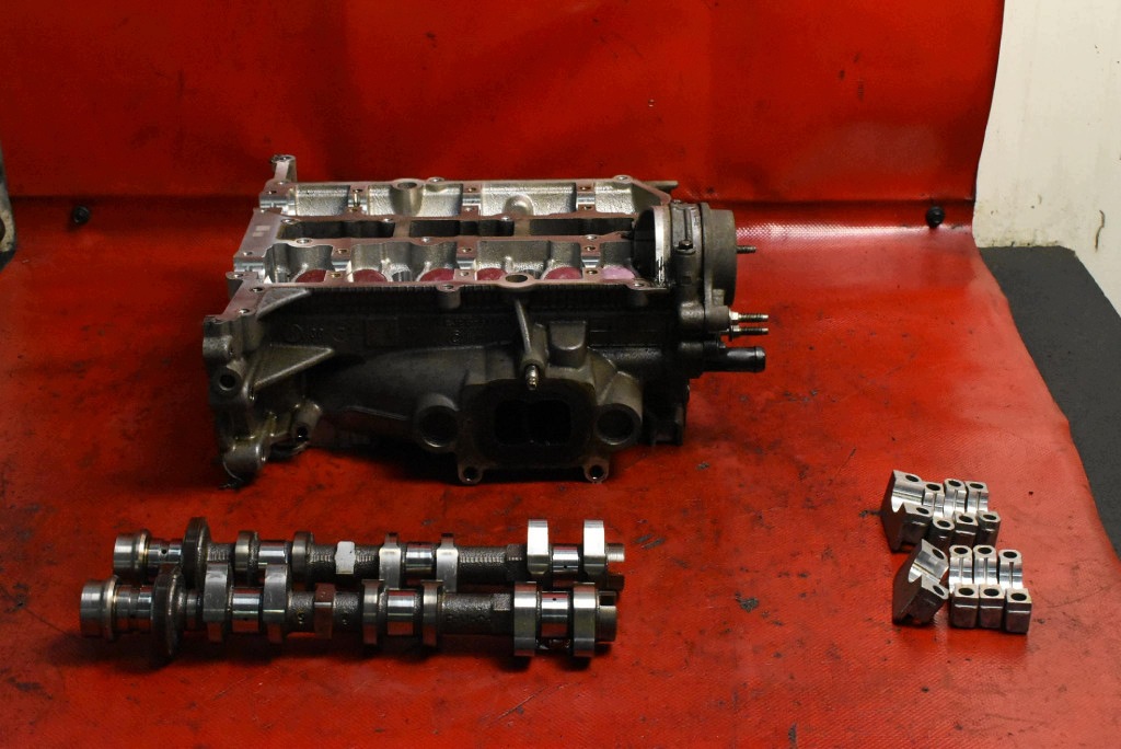 Cylinderhuvud RFE3BG-6090 Ford Fiesta MK8 1.1 Ti-VCT 70 hk 17-21 image 10