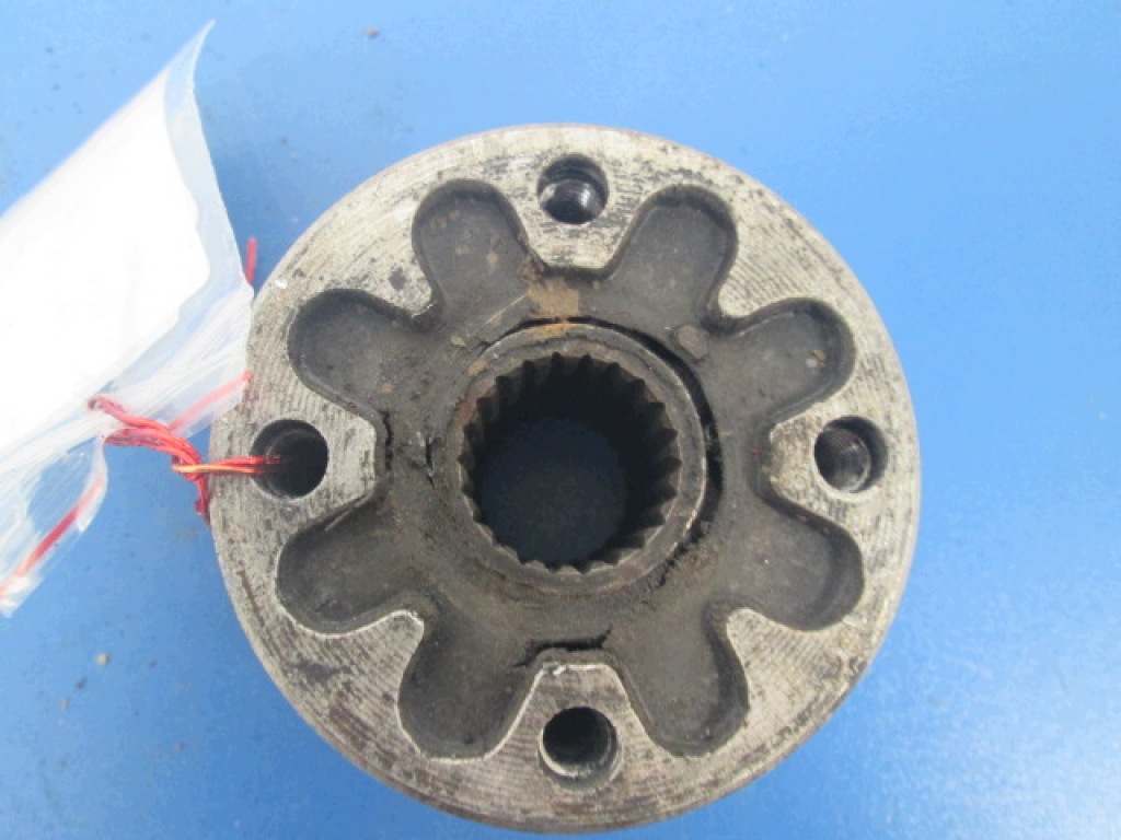 Fiat 126P Maluch 650 Drive Shaft C-258883 Used