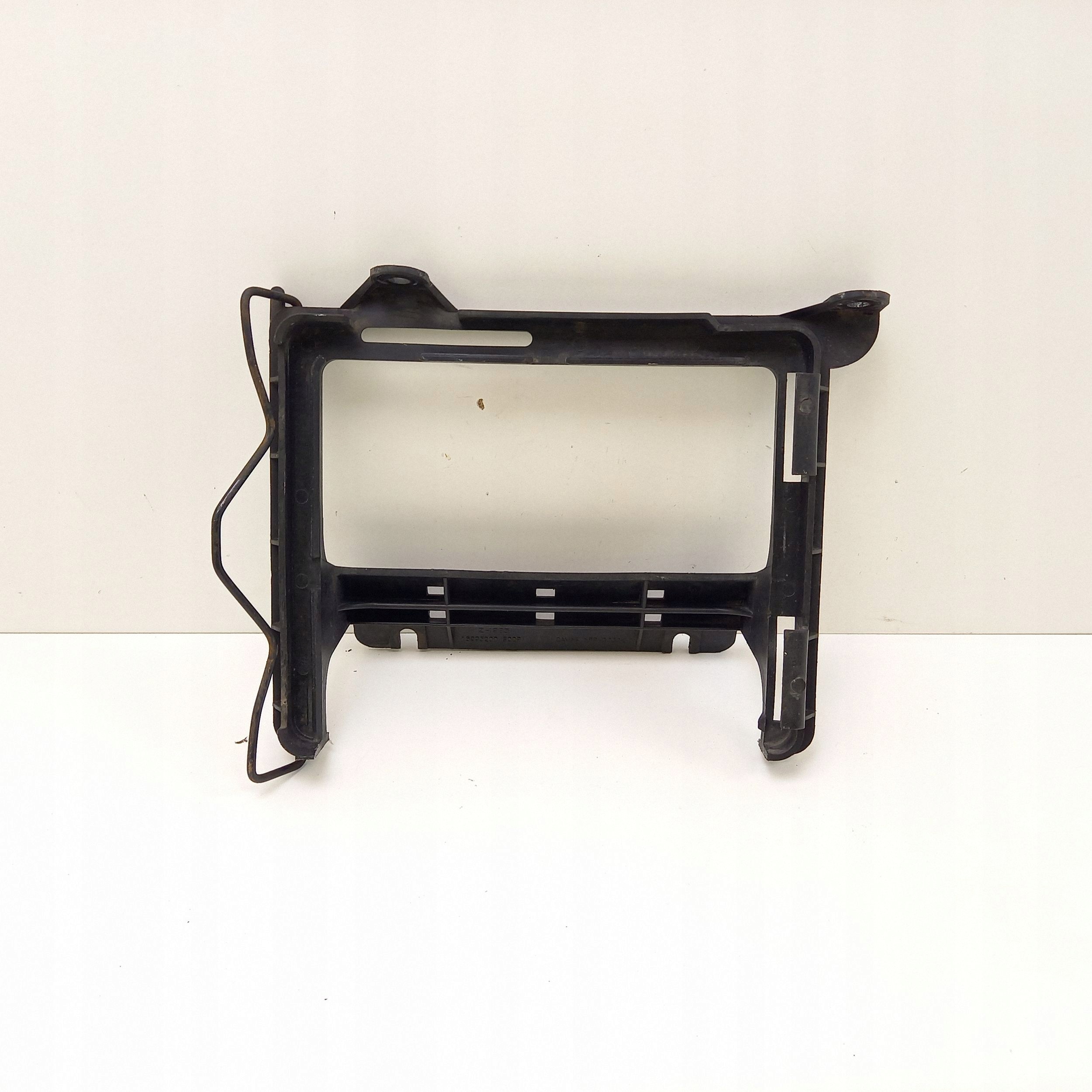 1999 Chevrolet Tahoe Engine Computer Mount 15993200 image 6