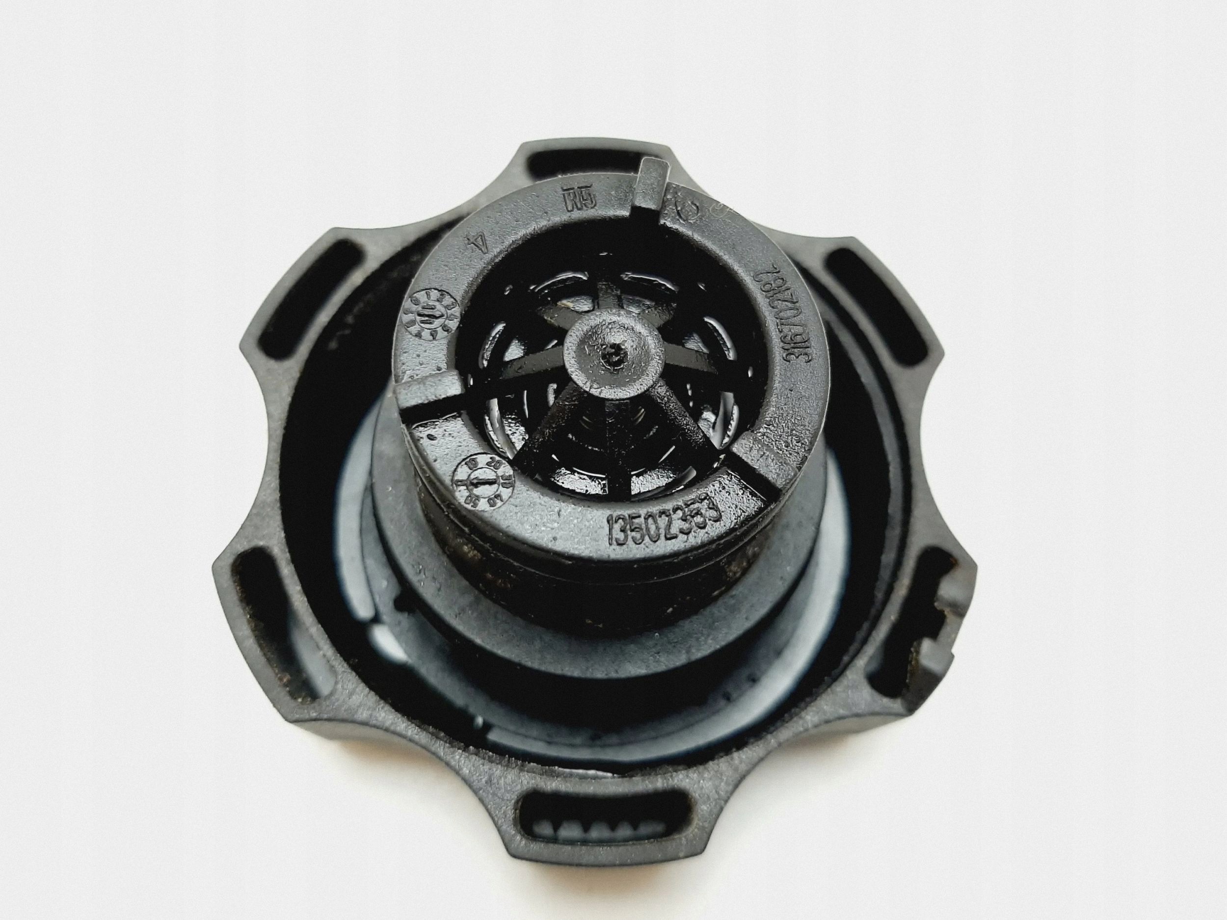 Kylvätskebehållarlock Chevrolet Orlando 13502353 image 3
