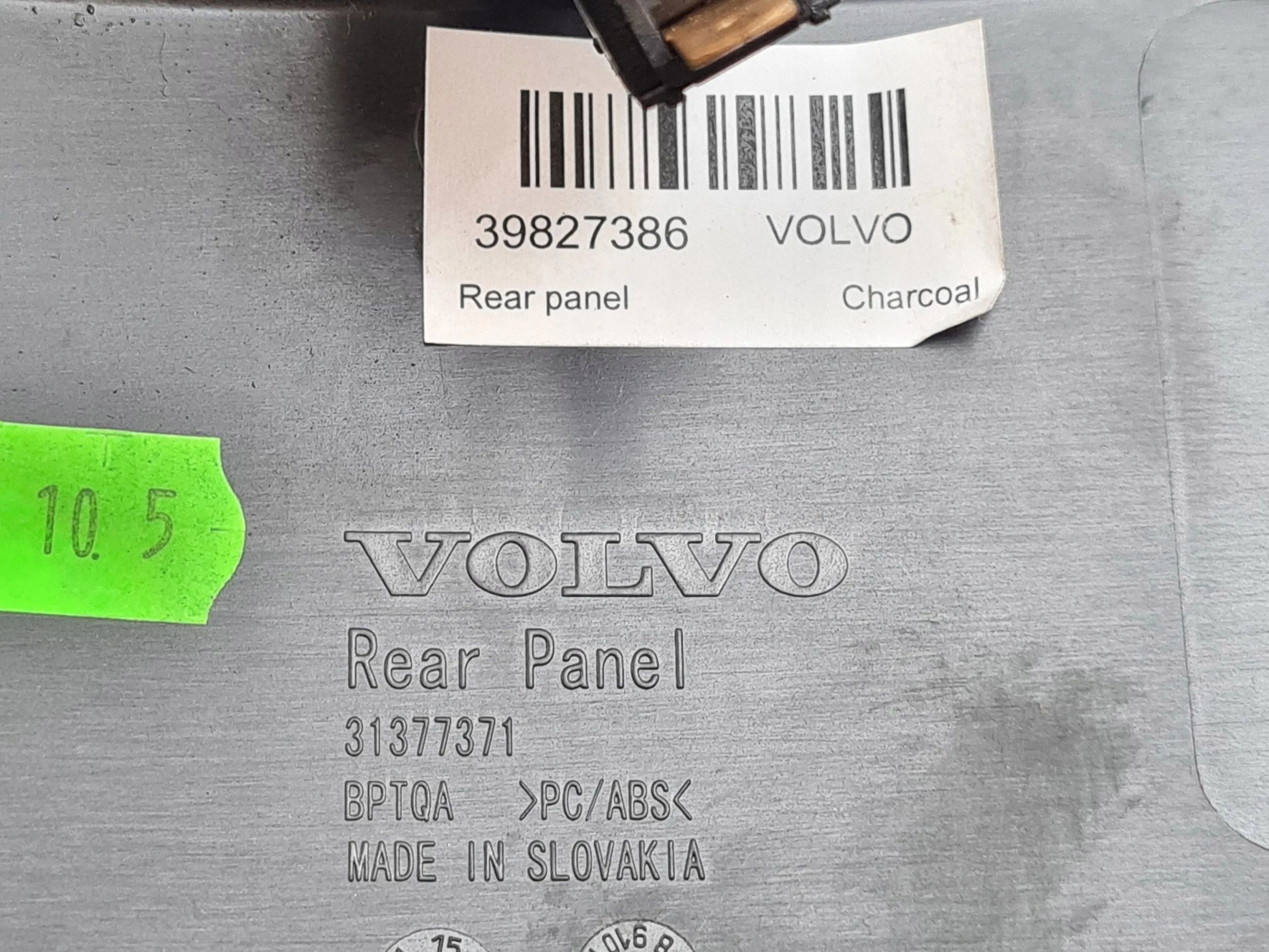 Volvo XC90 2017 paneel 12V-aansluiting tunnel 39827386 image 6