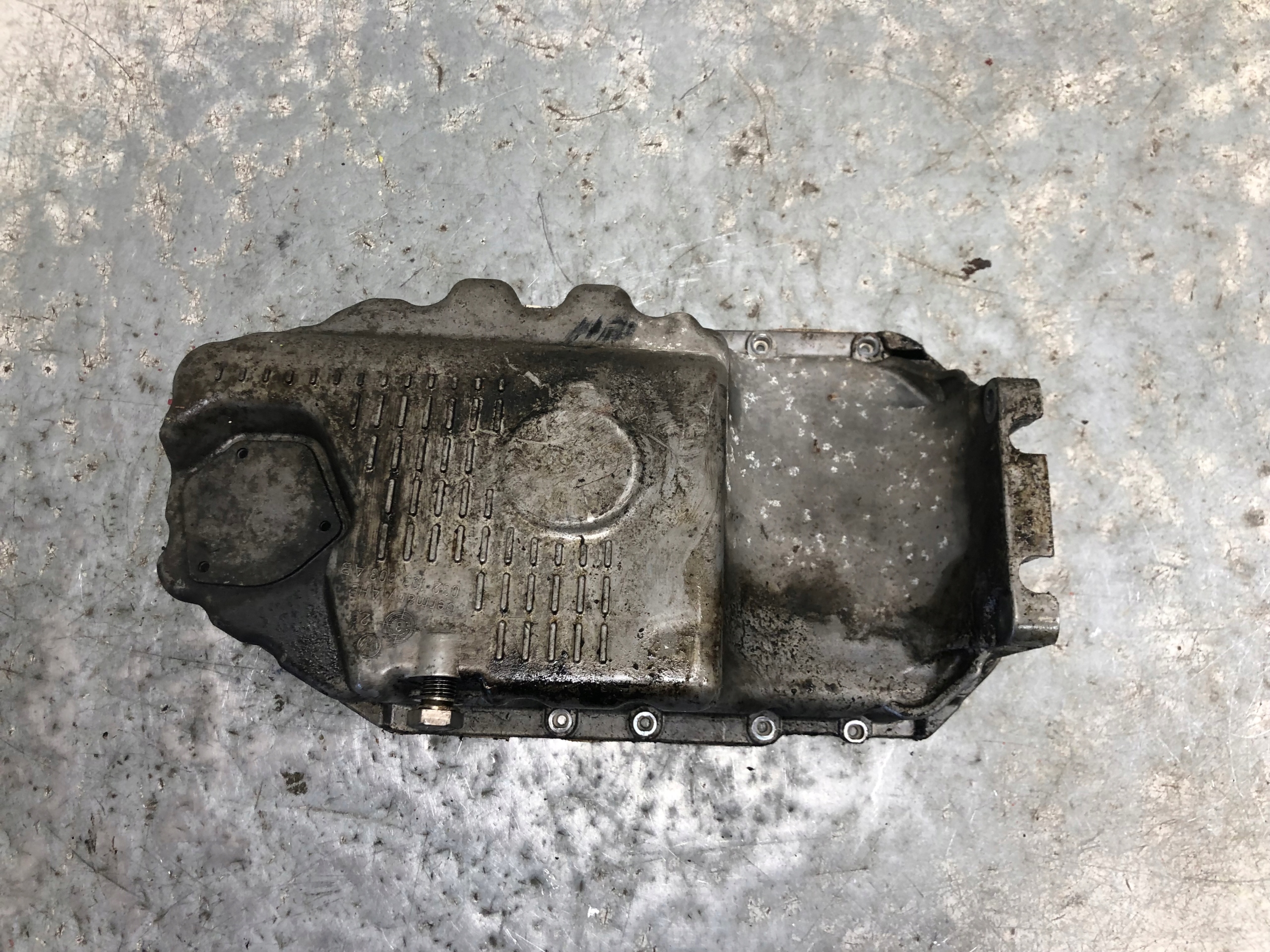 Carter d'huile VW Skoda Audi 032103603AB image 3