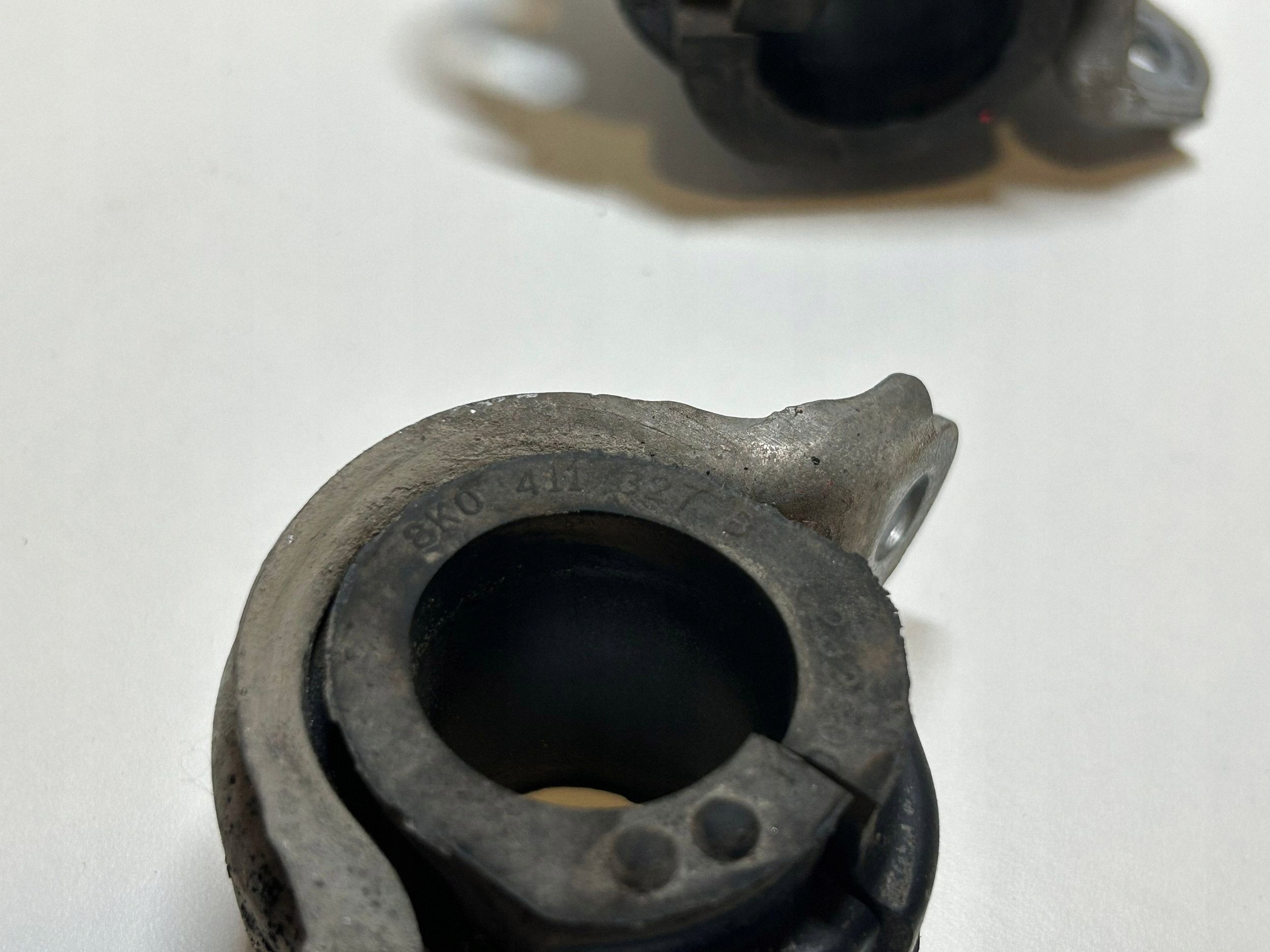 Audi A6 S6 C7 4G vorderer Querlenker 8K0411327B image 7