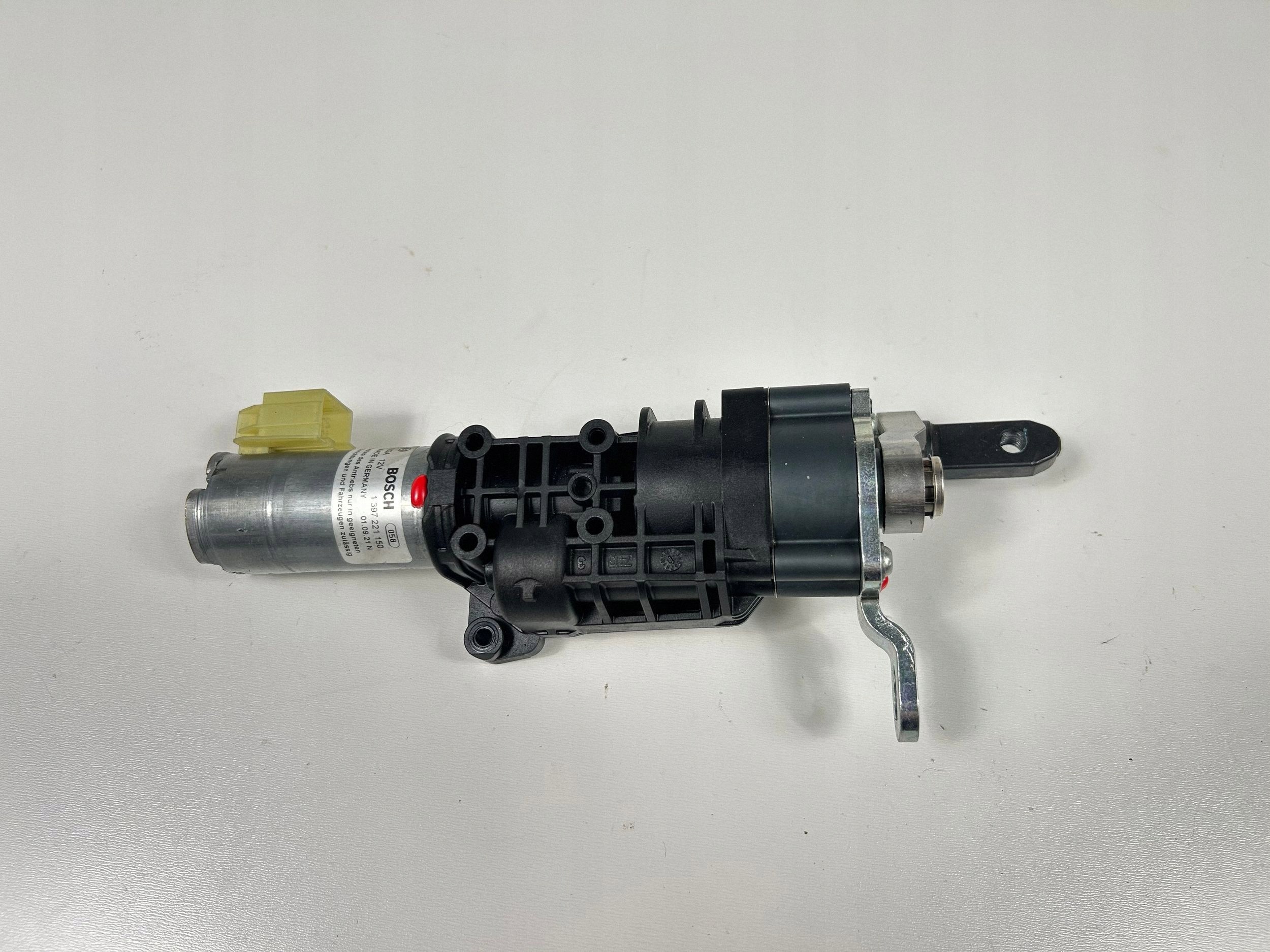 2022 Audi A4 S4 B9 8W Attuatore elettrico portellone 8W9827851D