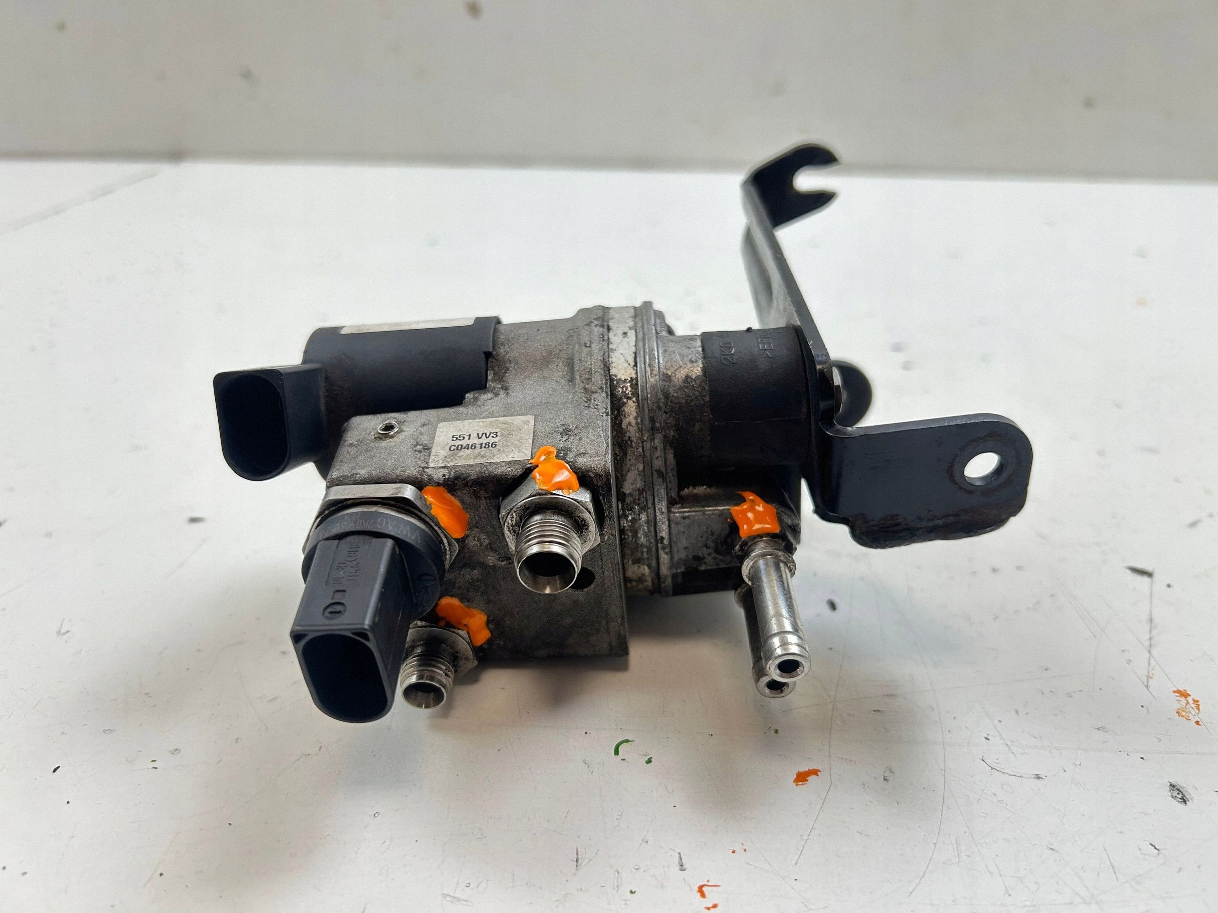 Redutor LPG VW Passat B6 3C0906011D Usado image 6