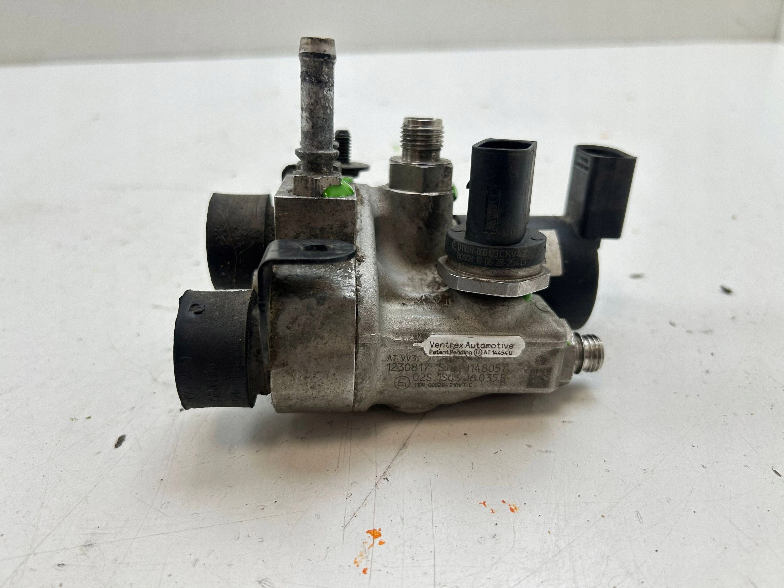 Régulateur de pression VW Skoda Seat Audi 1S0906035B image 3