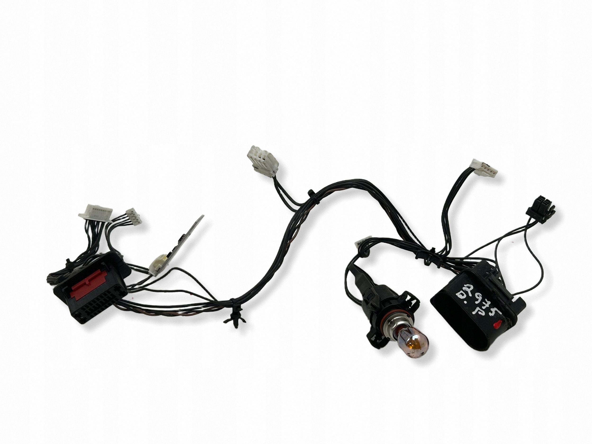 2013 Volkswagen PASSAT B7 Headlamp beam NA