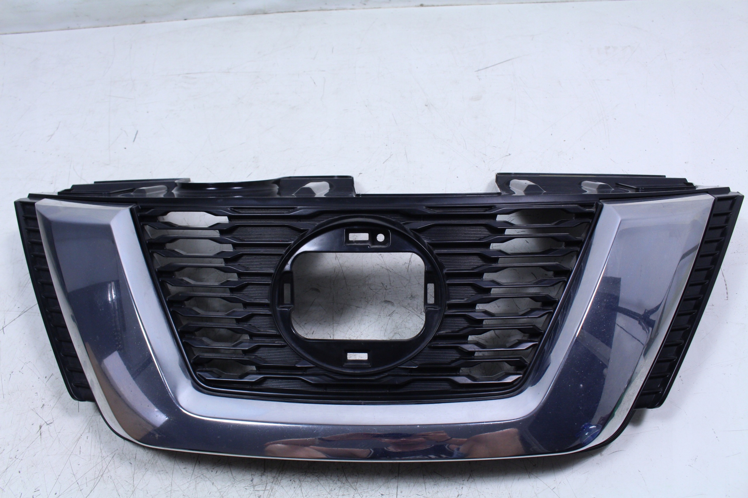 Kühlergrill Chrom Nissan X-Trail T32 Lift 17- OEM 623107FW0B image 2