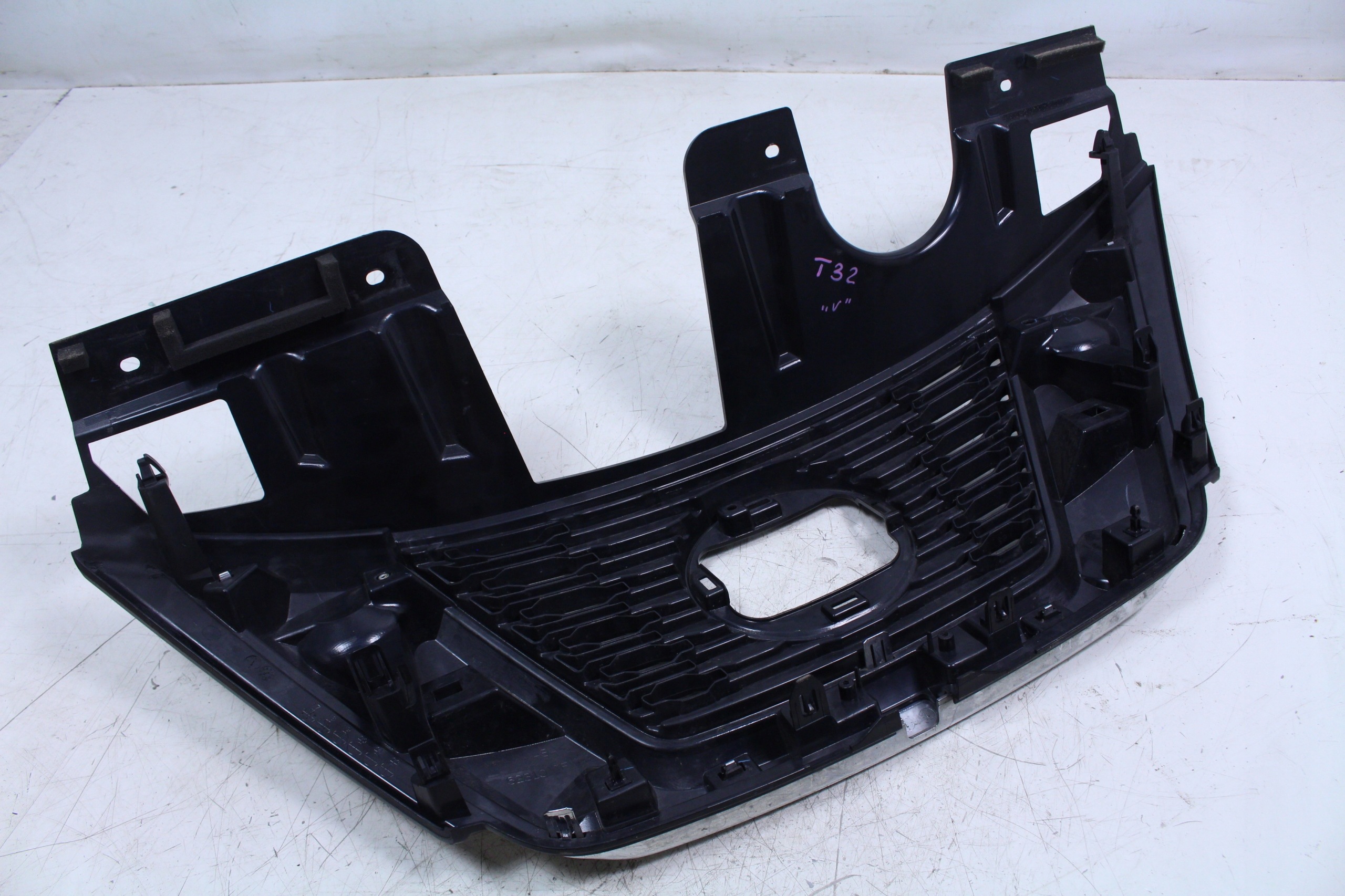 Kühlergrill Chrom Nissan X-Trail T32 Lift 17- OEM 623107FW0B image 5