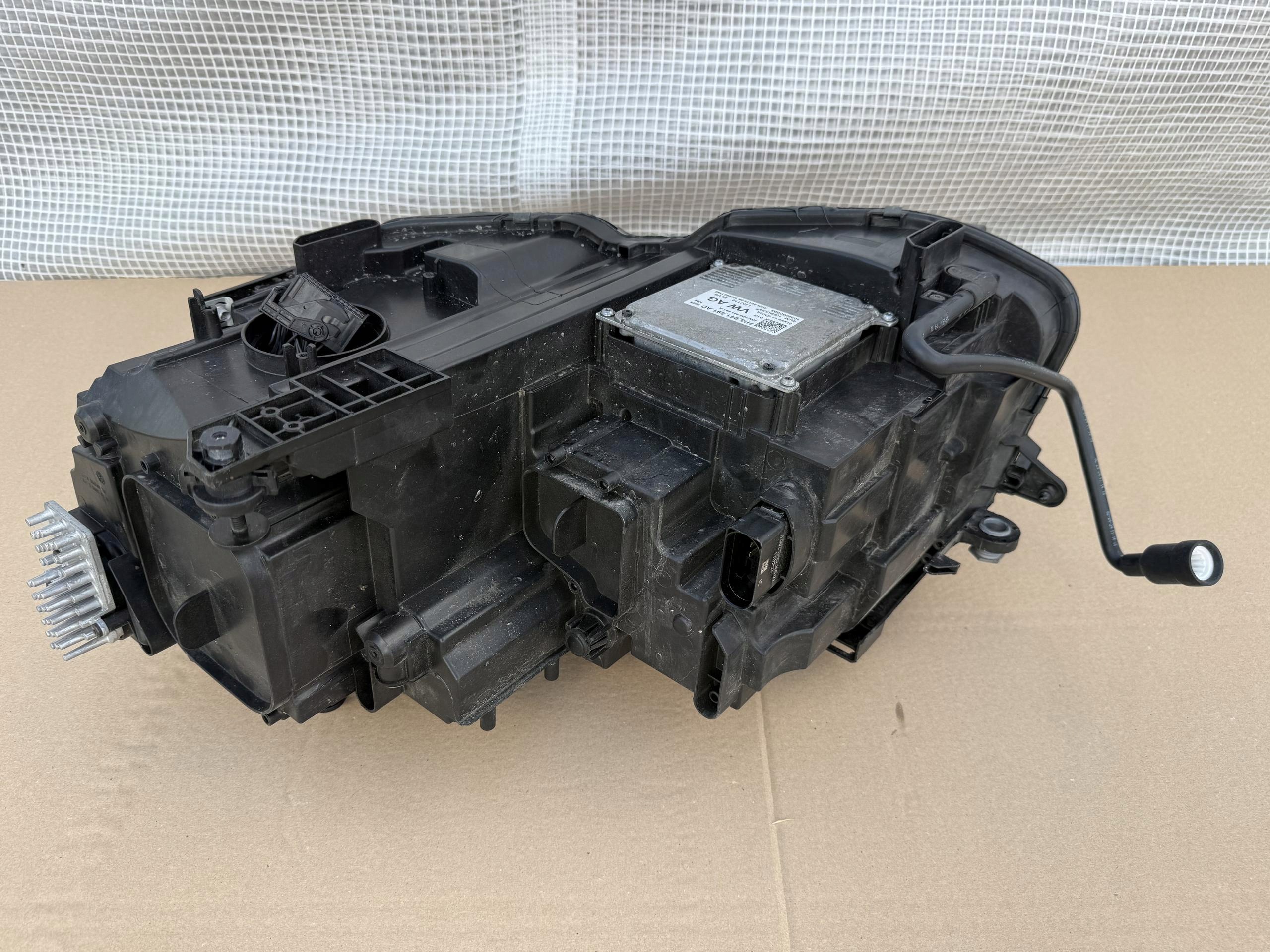 VW Tiguan II 5NA Frontscheinwerfer rechts 5NN941114C image 4