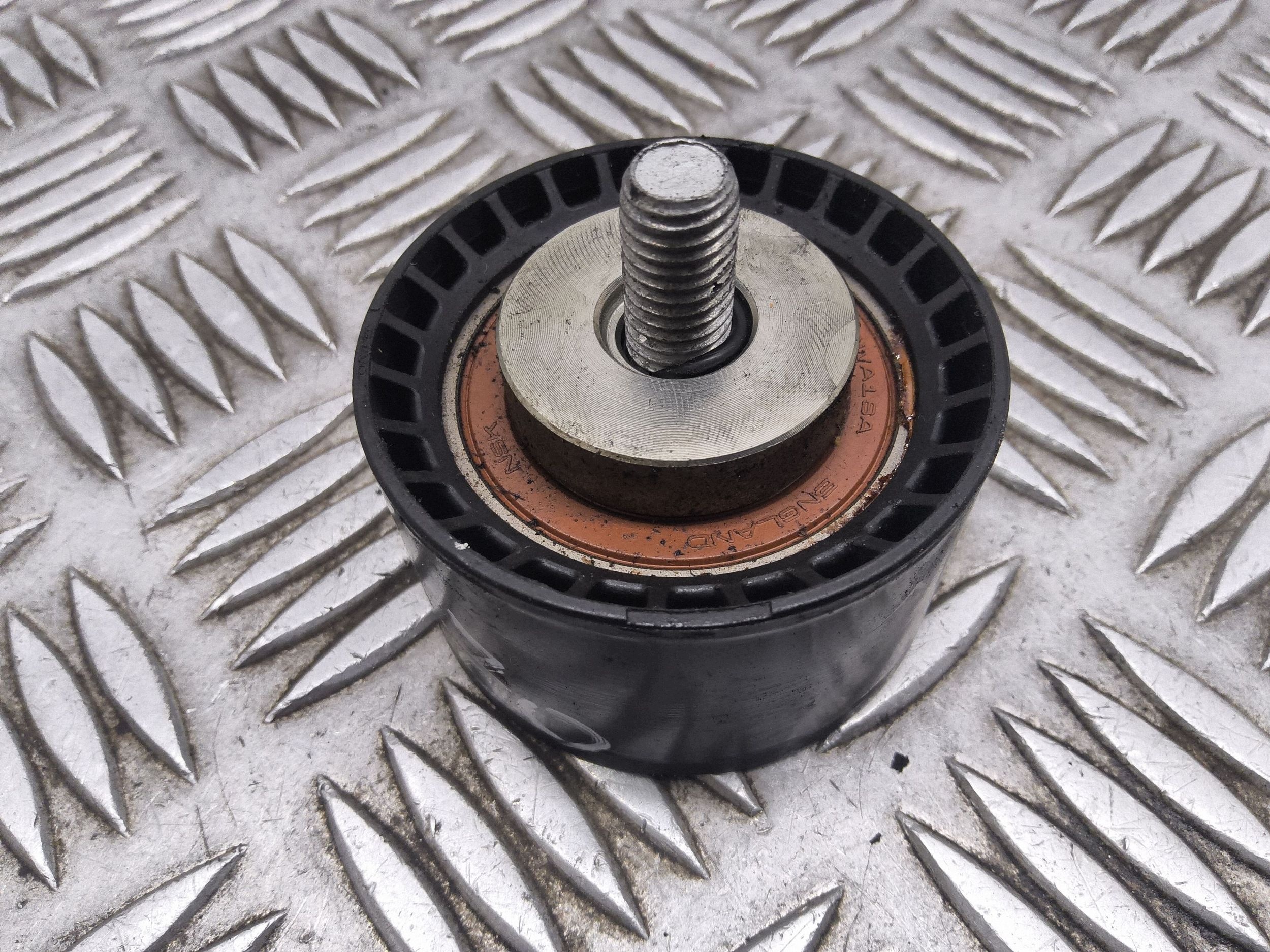 Rouleau tendeur distribution Volvo V70 31401833 image 3