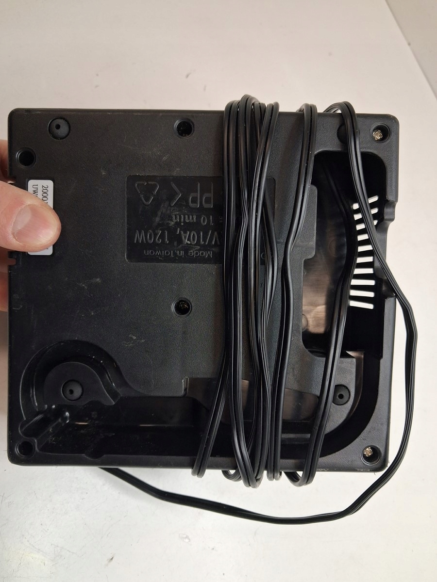 Compresseur Mercedes A0005832202 d'occasion image 3