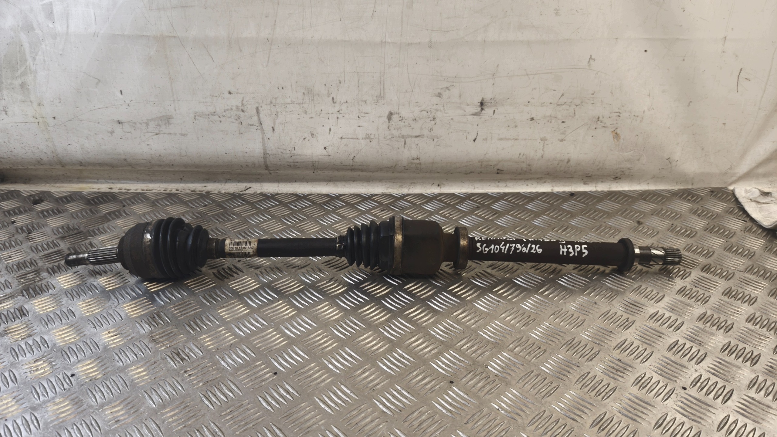Drivaxel höger Renault Twingo 1.5DCI 482436 image 2