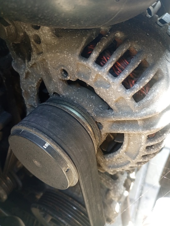 Generator VW Touran 1,9 TDI 03-06