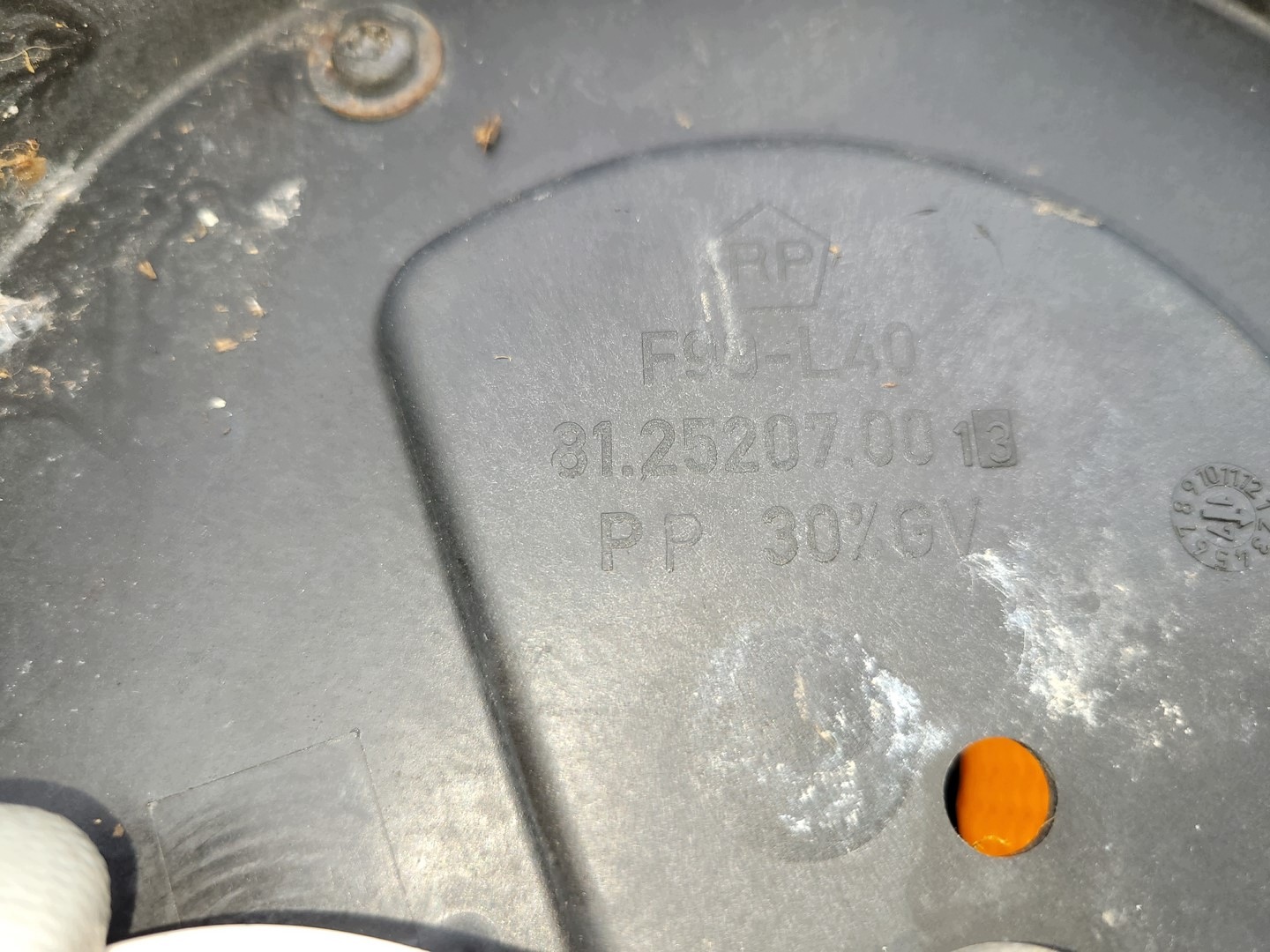 MAN TGS/TGA Warnleuchte HELLA 81.25207.0013 OEM 8996554747000 image 7