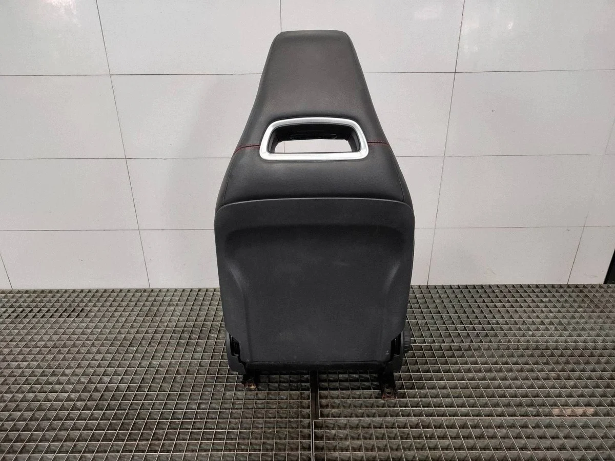 Passagerarstol höger fram Mercedes CLA W117 image 3