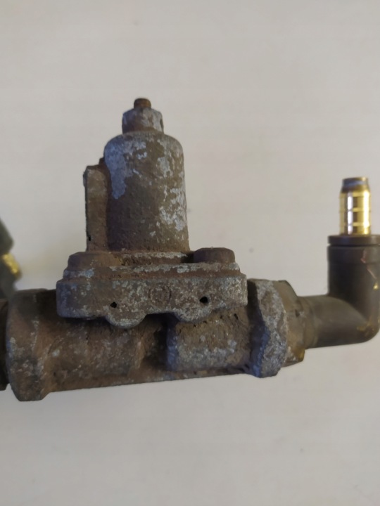 Wabco Volvo FH 12 13 virtausventtiili 3181897 4341001300