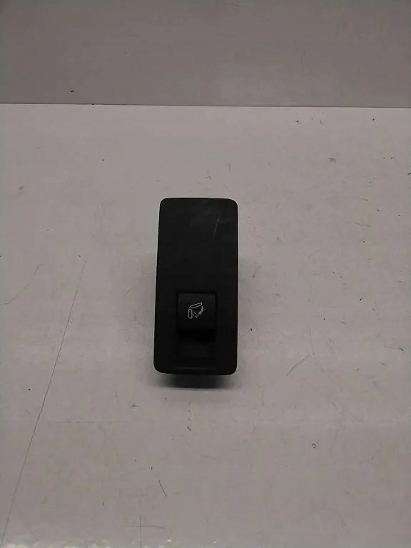 Seat parts OPEL ASTRA J 13333631 1.7L diesel 96kW 2014 image 2