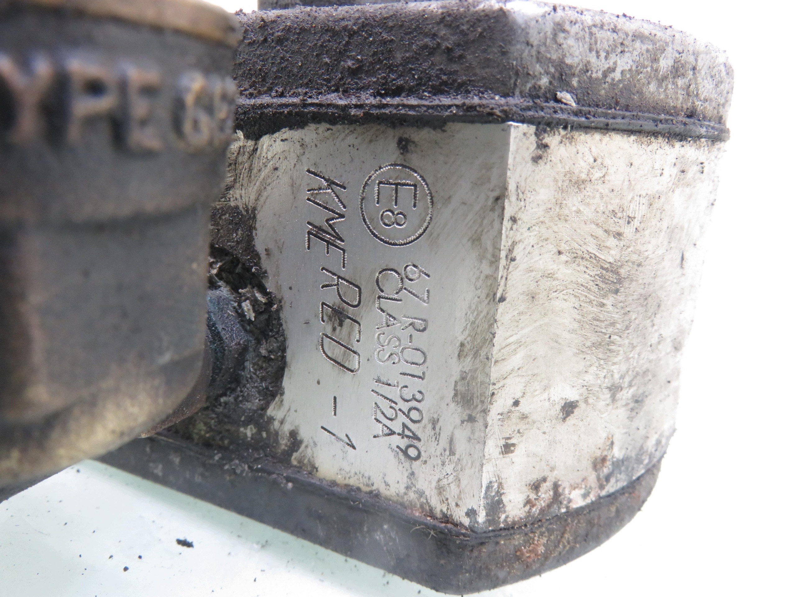 Käytetty LPG-painemittari KME 67R013949