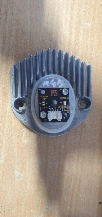 BMW 7 G11/G12 LED-päiväajovalojen moduuli, alkuperäinen