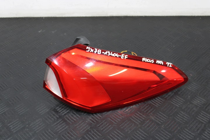 Rechter achterlamp JX7B-13404-EF Ford Focus MK4 Kombi ST-Line