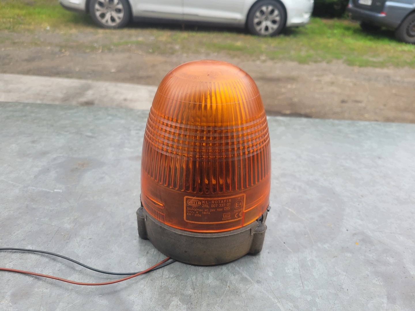 Lampe d'avertissement HELLA 24V 2RL007337-01 image 2