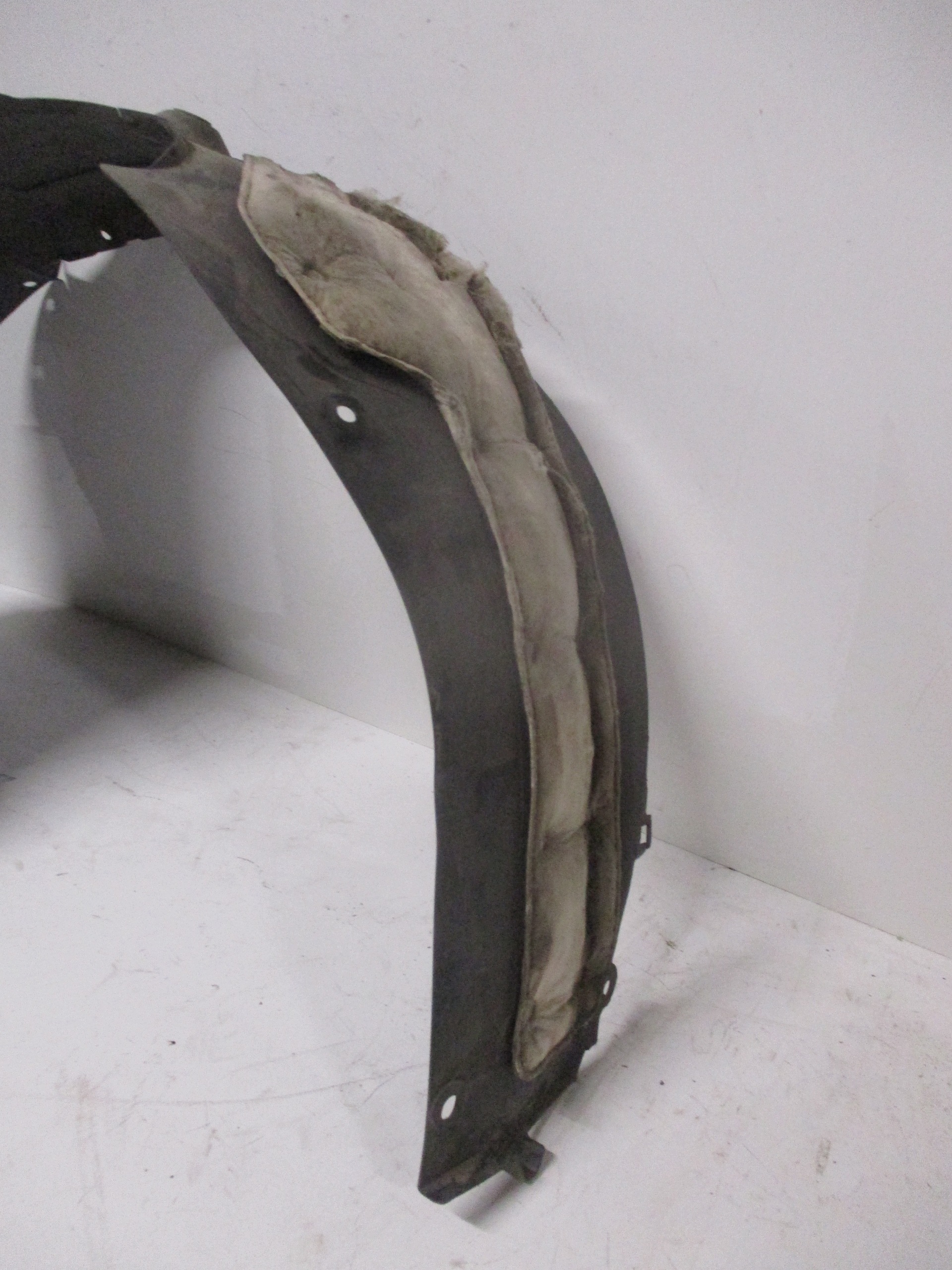 Etupyöränkaari oikea Hyundai Kona I 86812-J9CA0