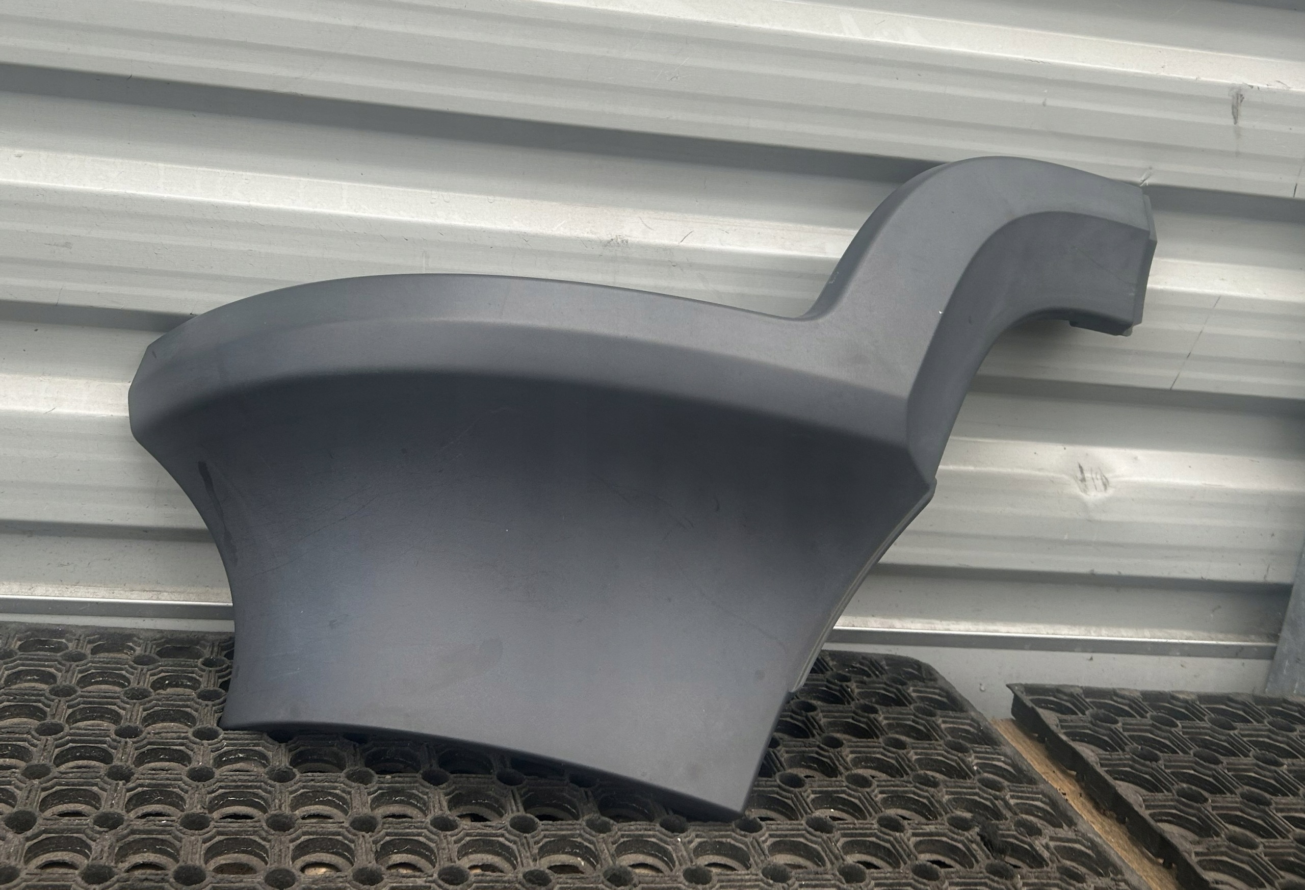 Defletor de Ar Cabine Mercedes-Benz OE A9608859808 image 2