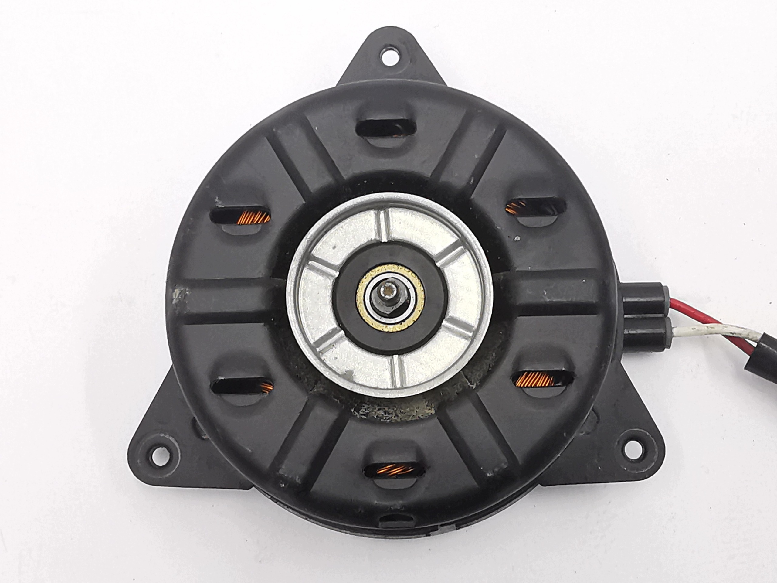 Moteur ventilateur radiateur Toyota 16363-0R030