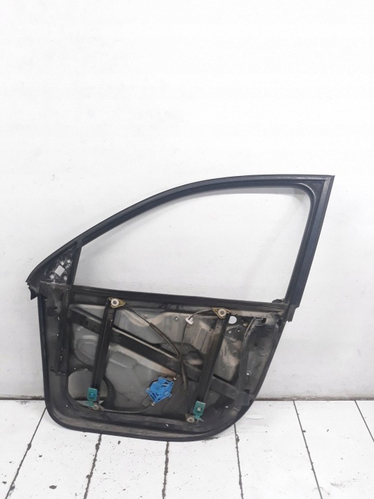 2004 Volkswagen Touareg I Raammechanisme voor voorruit zonder motor 7L6837729K