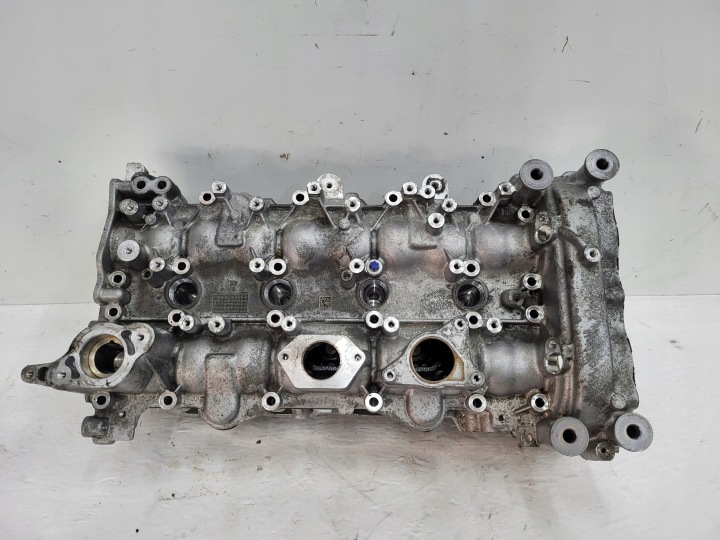 MERCEDES W177 W118 A35 CLA PÄÄ A2600105400 R260016 2,0I