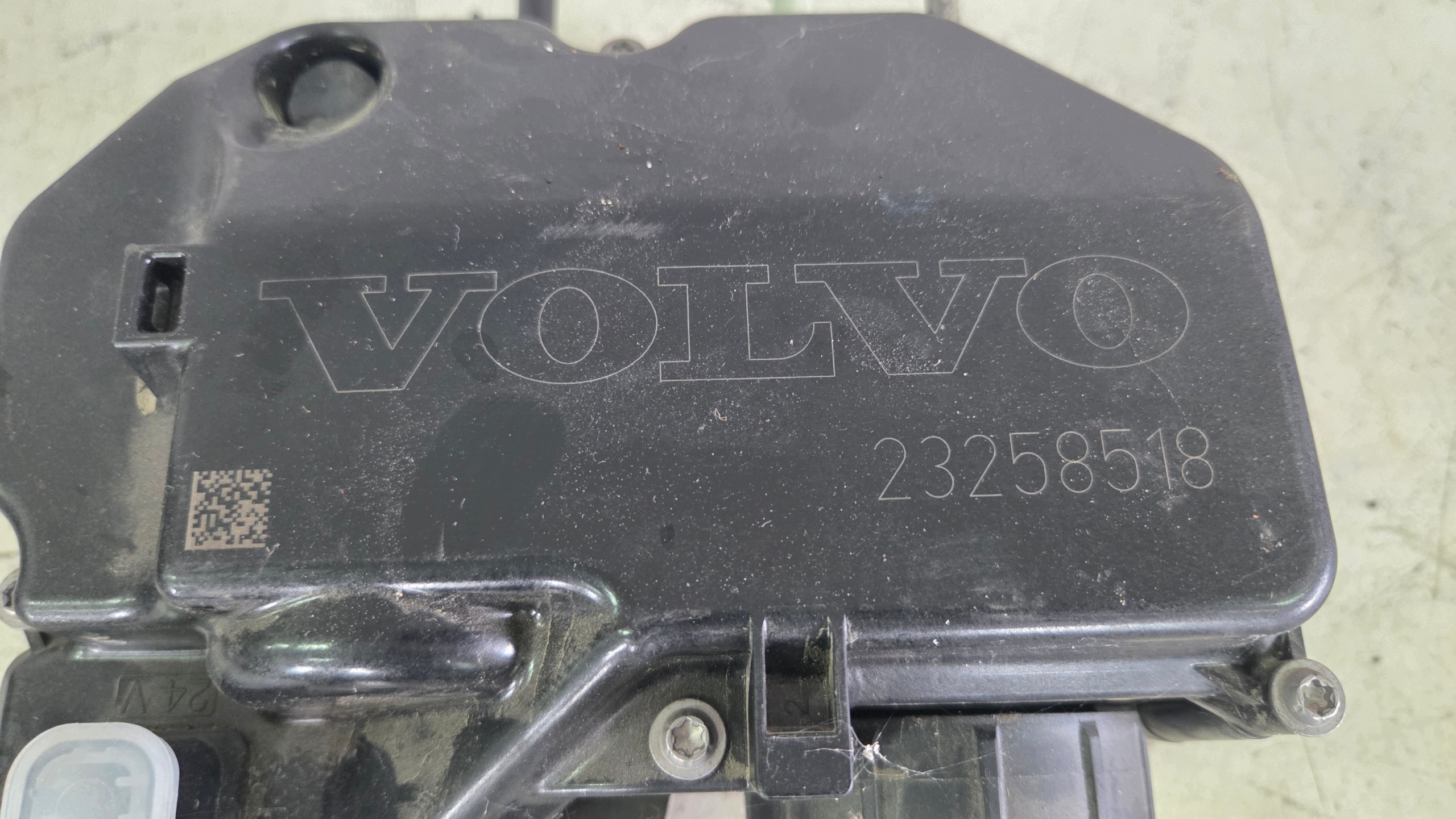 Módulo AdBlue Volvo FH4 23258518 0444062018 image 3