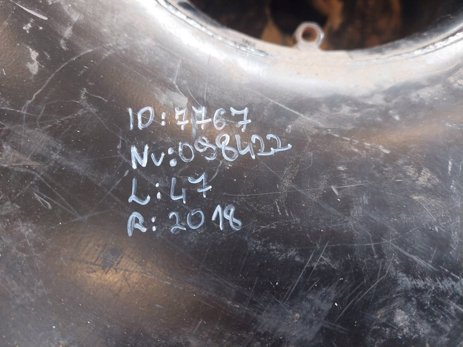 Kaasusäiliö LPG 47L 2028R pyörään, käytetty