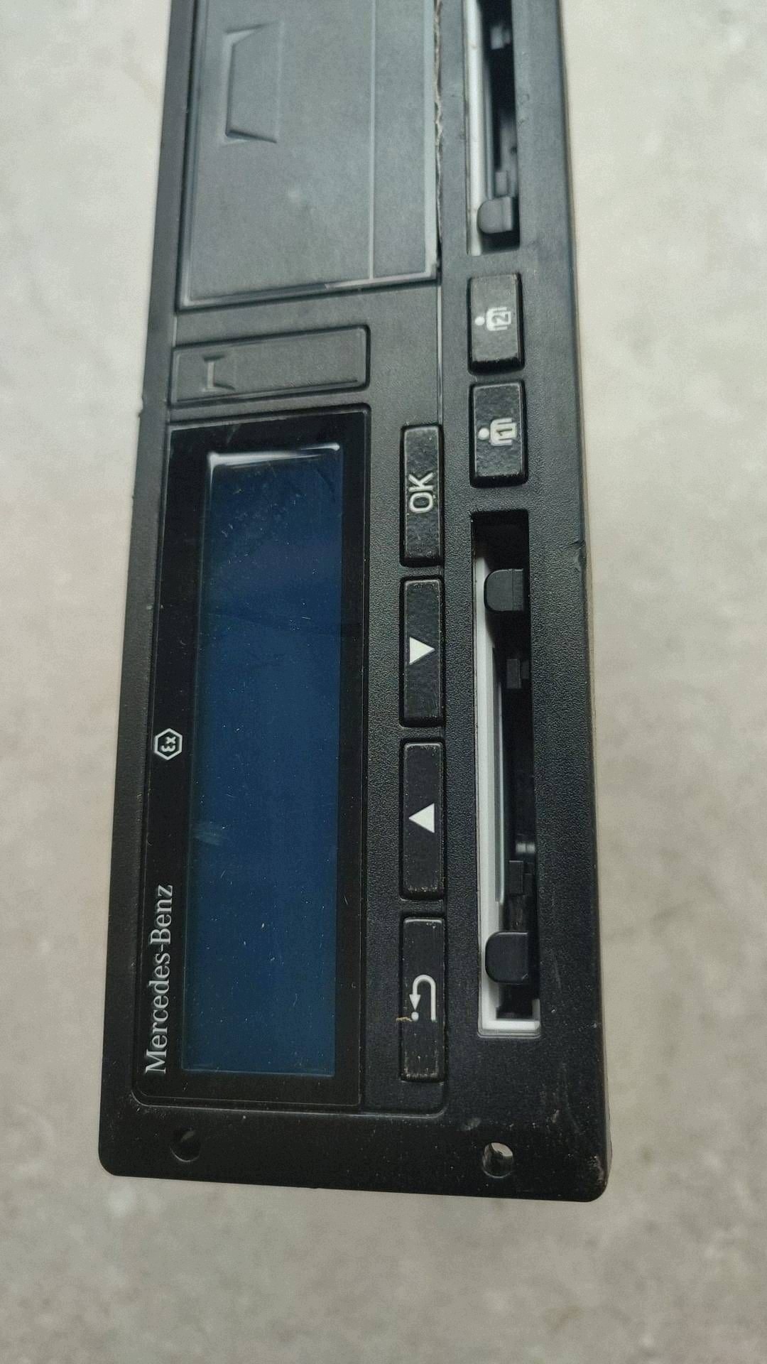 Tachograph Mercedes-Benz Sprinter W907 W910 A0024468333