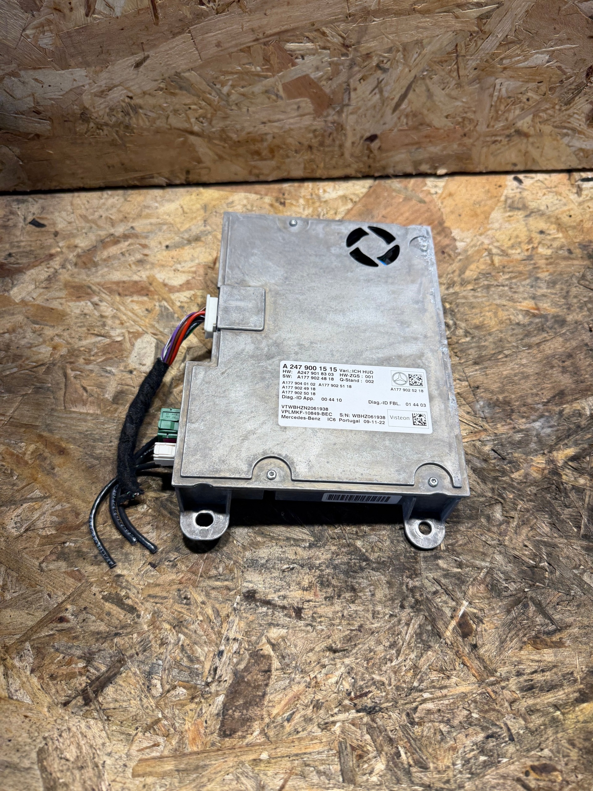 Jännitteenmuunnin A0009009639 Mercedes EQB X243 EQA H243